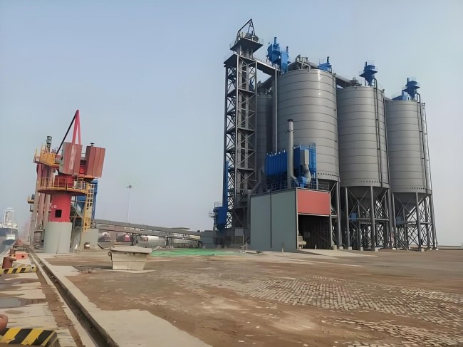 咸宁高架骨料仓